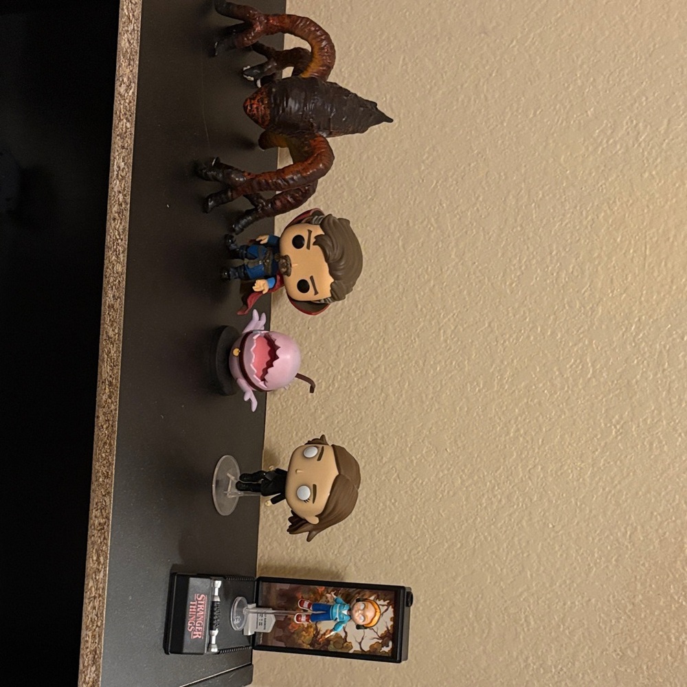 Stranger Things, Umbrella Academy and Marvel Funko Pop Figures Set/Mini figures